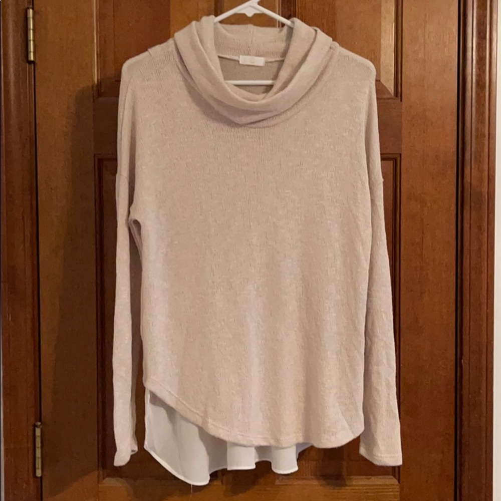 Tan white sweater